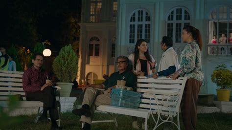 1x09 Happy Family, Conditions Apply .